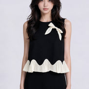 Fleur Scalloped Bow Sleeveless Top