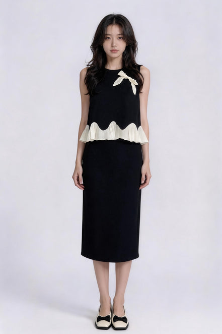 Fleur Scalloped Bow Sleeveless Top