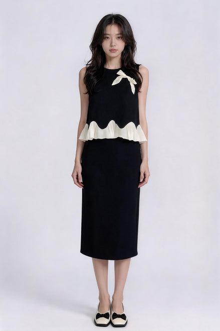 Fleur Scalloped Bow Sleeveless Top