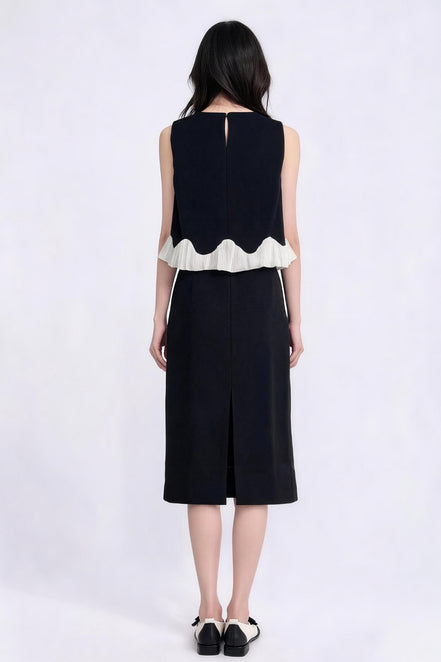 Fleur Scalloped Bow Sleeveless Top