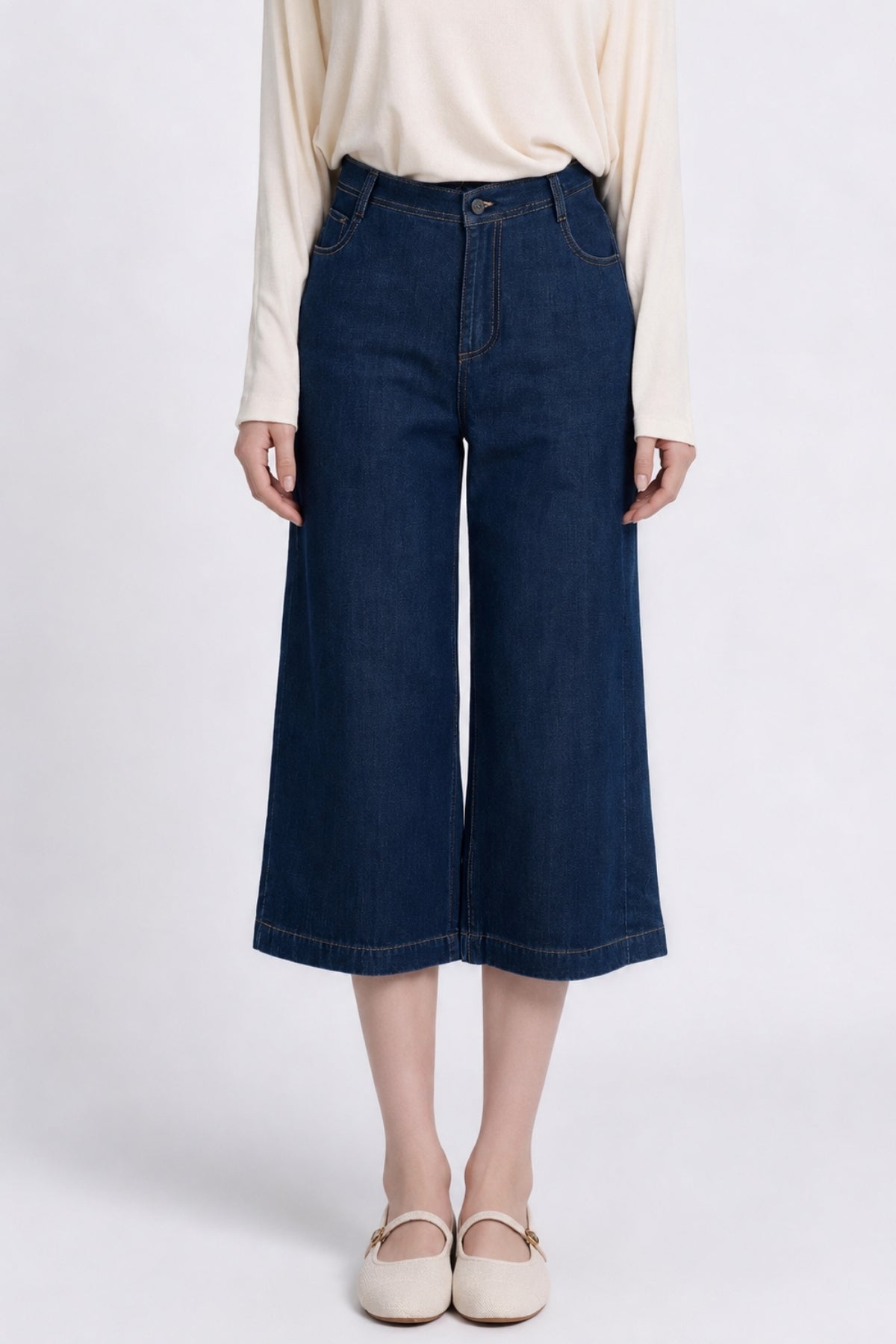 Zuelle High-Waisted Wide-Leg Denim Trousers